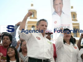 Agüera se reune simpatizantes en Aparicio  - ES imagen agencia de fotografía