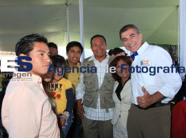 Antonio Gali Puebla Unida reunión con mujeres - ES imagen agencia de fotografía