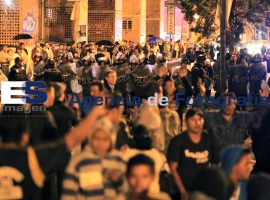 Transportistas retiran manifestación por presión de Policía - ES imagen agencia de fotografía