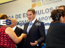 RMV entrega estímulos a doscentes  - ES imagen agencia de fotografía