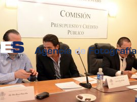 Sesiona comisión de Hacienda del congreso local  - ES imagen agencia de fotografía