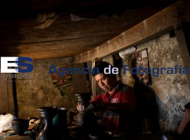 Alfareros de la Luz, los López  - ES imagen agencia de fotografía