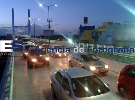 Tráfico en puente Carlos Camacho - ES imagen agencia de fotografía