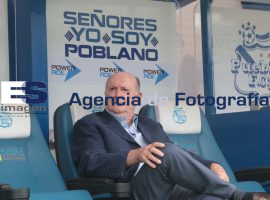 Puebla F.C. vs Veracruz se enfrentaron en el Cuauhtemoc 2013 - ES imagen agencia de fotografía