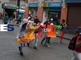Estudiantes buscan ingresar a la Buap. - ES imagen agencia de fotografía