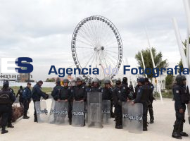 Resguarda Policía Estatal Rueda de Observación - ES imagen agencia de fotografía