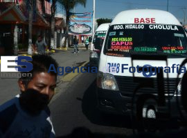 Analizan aumento en el pasaje  - ES imagen agencia de fotografía