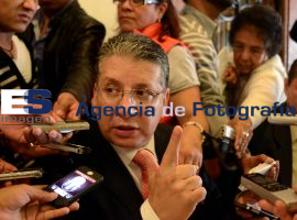 Doger, el pri es un caos  - ES imagen agencia de fotografía