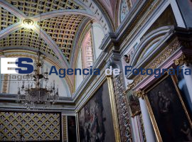 Colocan pinturas en Santa Mónica - ES imagen agencia de fotografía