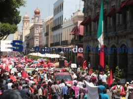 Manifestación de Antorcha Campesina para exigir obras - ES imagen agencia de fotografía