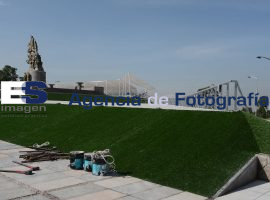 Colocan gradas en los Fuertes  - ES imagen agencia de fotografía