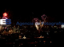 paisaje de la ciudad durante las fiestas patrias en los fuertes  - ES imagen agencia de fotografía