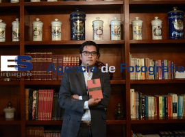 PSI regala libros  - ES imagen agencia de fotografía