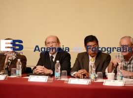 Embajador boliviano presenta libro en Puebla  - ES imagen agencia de fotografía