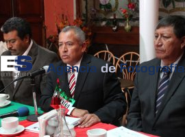Rendón, presidente de Tepeaca  - ES imagen agencia de fotografía