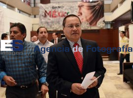 Legisladores priístas presentan agenda legislativa  - ES imagen agencia de fotografía