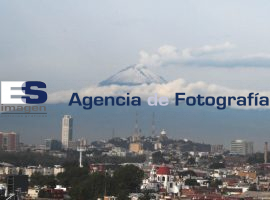 Amanecen nevados el Popo e Izta - ES imagen agencia de fotografía