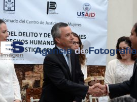Carranca clausura curso de víctimas del delito  - ES imagen agencia de fotografía