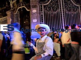 Desfile siniestro  - ES imagen agencia de fotografía