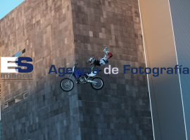 Acrobnacias en el Vive Puebla 2013 - ES imagen agencia de fotografía