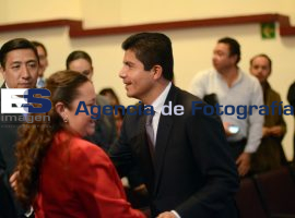 Operativo familia  - ES imagen agencia de fotografía