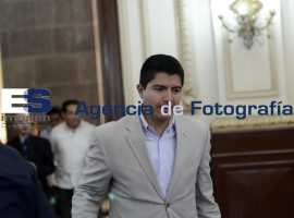 Rivera fija postura ante límiites  - ES imagen agencia de fotografía
