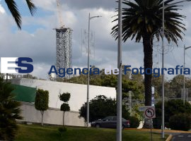 Desmantelan torre del teleférico  - ES imagen agencia de fotografía