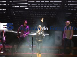 Se presenta ron Sasha, Benny y Erick en la Estrella de Puebla, como parte de las fiestas Patrias - ES imagen agencia de fotografía