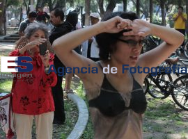Marcha ciclistas al desnudo  - ES imagen agencia de fotografía