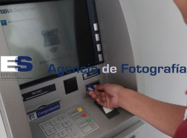 Virus en cajeros automáticos en México - ES imagen agencia de fotografía