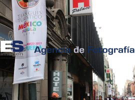 ¡Los Turistas llegaron ya! de visitra inauguración del Tianguis  - ES imagen agencia de fotografía