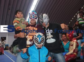 Inauguración 1ra. Gran Expo Lucha Libre - ES imagen agencia de fotografía