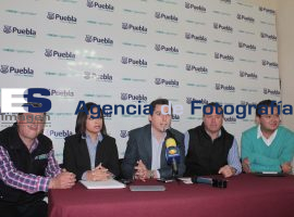 Acuerdan regidores en donar título gratuito a caritas - ES imagen agencia de fotografía