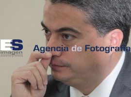 El IEE presenta "Libro en blanco" - ES imagen agencia de fotografía