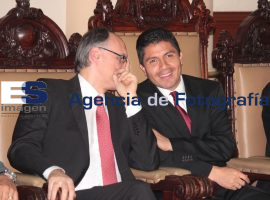 Reconocimiento como visitante distinguido a Paolo Giuvelino - ES imagen agencia de fotografía