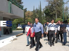 Primera Piedra del Centro de Desarrollo Infantil y Rehabilitació - ES imagen agencia de fotografía