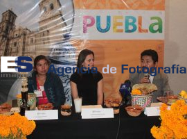 Tlacotepec mantendrá costumbres en festejos de Día de Muertos - ES imagen agencia de fotografía