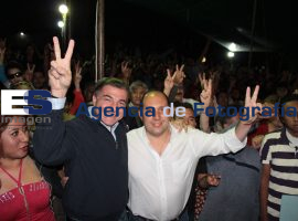 Antonio Gali Fayad y Fernando Manzanilla con militantes del PAN - ES imagen agencia de fotografía