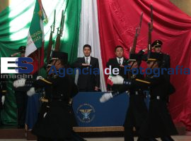 Entrega de presea "General Ignacio Zaragoza" - ES imagen agencia de fotografía