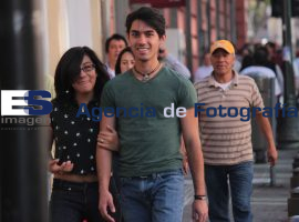 Se observa aumento de visitas en Zócalo de la ciudad - ES imagen agencia de fotografía