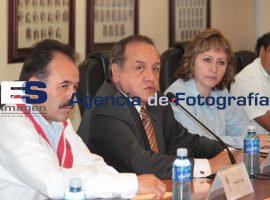 Comisión de vivienda - ES imagen agencia de fotografía