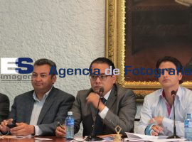 Sesión de la comisión permanente - ES imagen agencia de fotografía