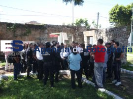 Se reunen los policias estatales  - ES imagen agencia de fotografía