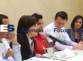 Navegación por el Atoyac - ES imagen agencia de fotografía