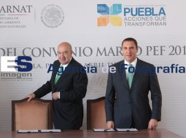 Firma de Convenio  Marco PEF 2014 - ES imagen agencia de fotografía