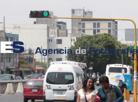Semáforos de la avenida 11 sur. - ES imagen agencia de fotografía