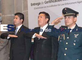 Entrega de certificación  C.A.L.E.A. al municipio de Puebla - ES imagen agencia de fotografía