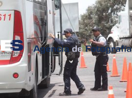 Cateo en el interioro del estado por parte de Comercio Exterior - ES imagen agencia de fotografía