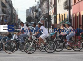 Cuarta edición de la rodada multiuniversitaria - ES imagen agencia de fotografía