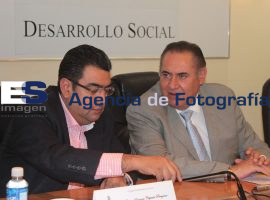 Comisión de Desarrollo Social - ES imagen agencia de fotografía